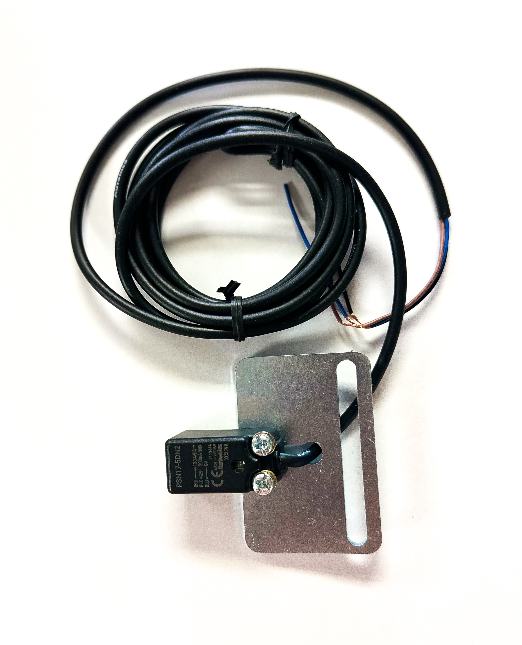 product Eye Sensor With Mounting Plate
